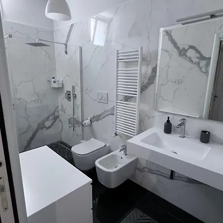 Ideal House Bari